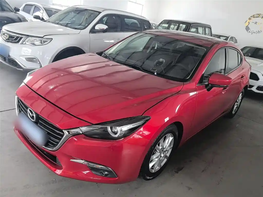 Mazda 3 Axela 2018 — фото 1