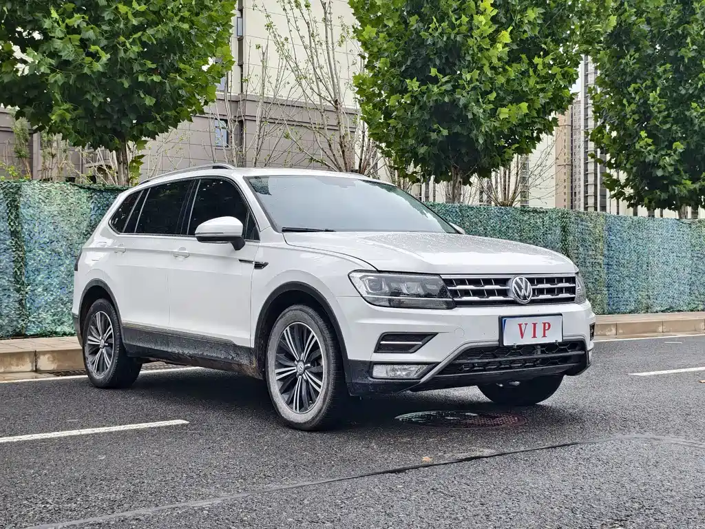 Volkswagen Tiguan L 2019