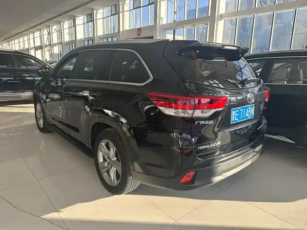 Toyota Highlander 2018
