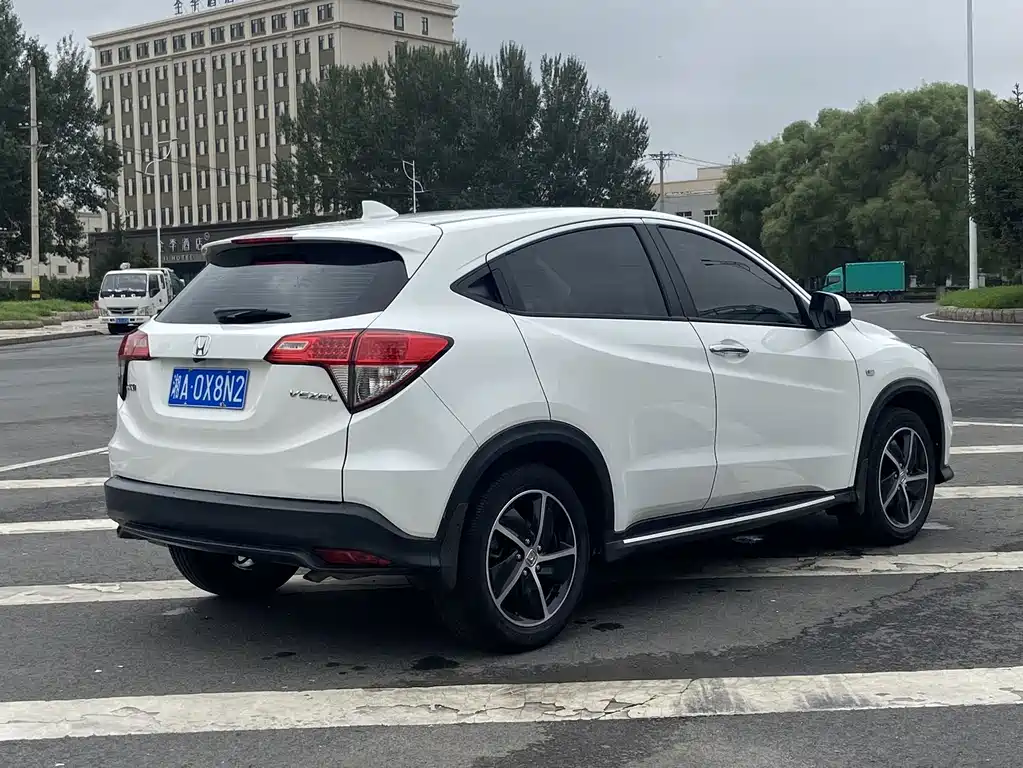Honda Vezel 2021 — фото 16