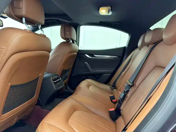 Maserati Ghibli 2017