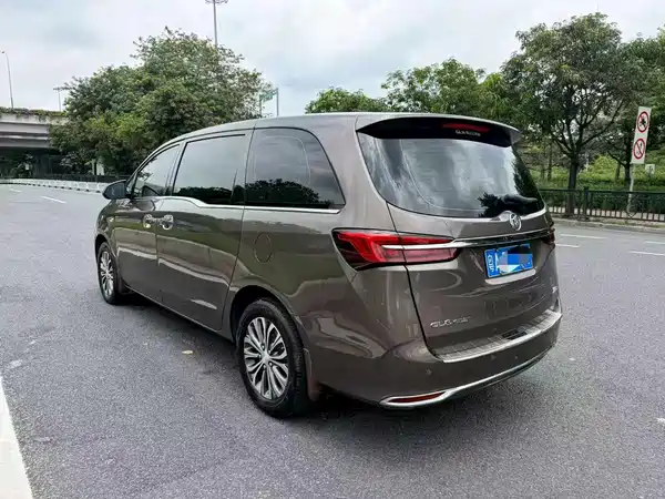 Buick GL8 2021