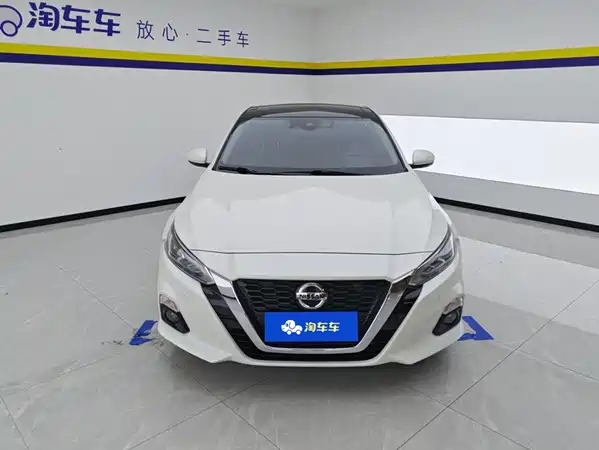 Nissan Teana 2021