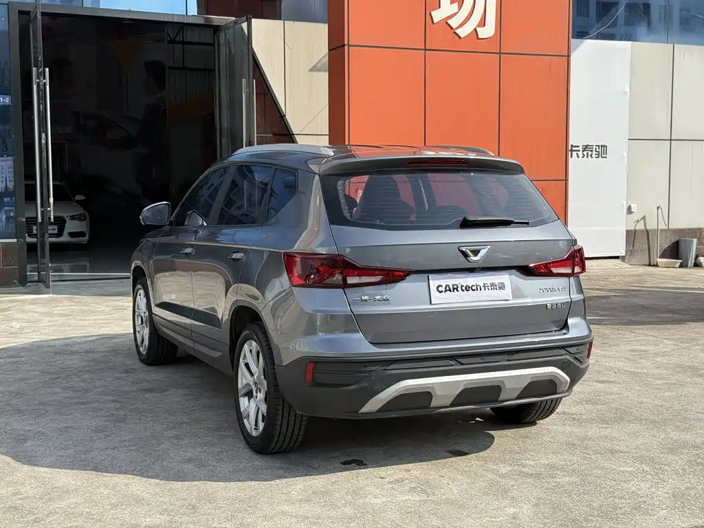 Jetta VS5 2022