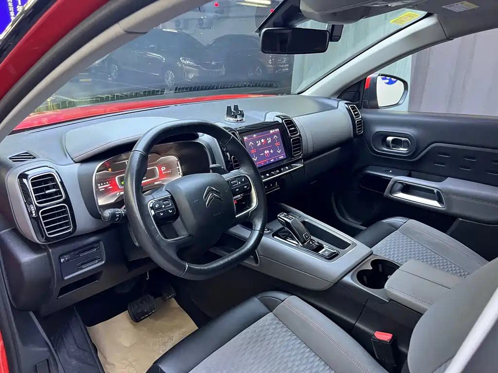 Citroën C5 Aircross 2018 — фото 9