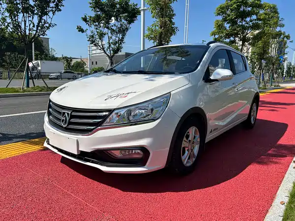Baojun 310 2016
