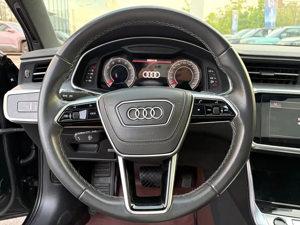 Audi A6L 2023