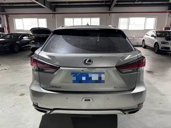 Lexus RX 2022