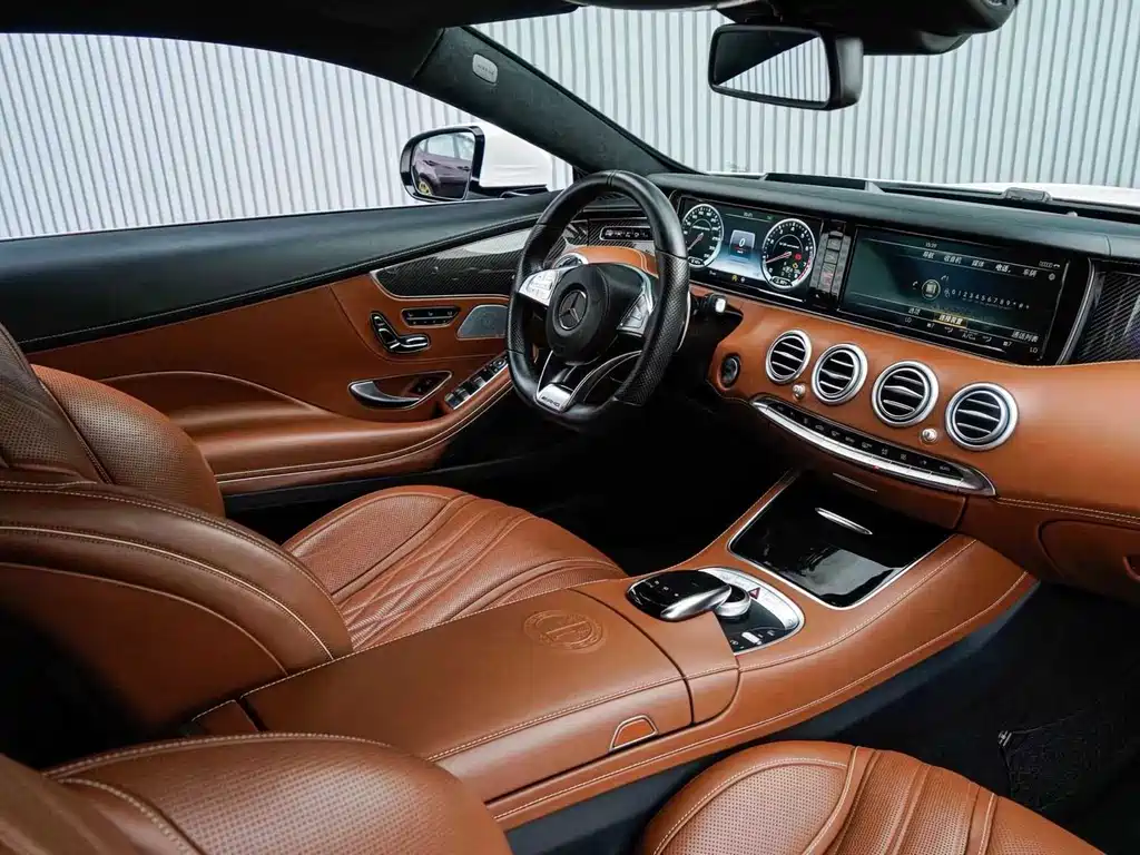 Mercedes-Benz S-Class AMG 2015 — фото 13