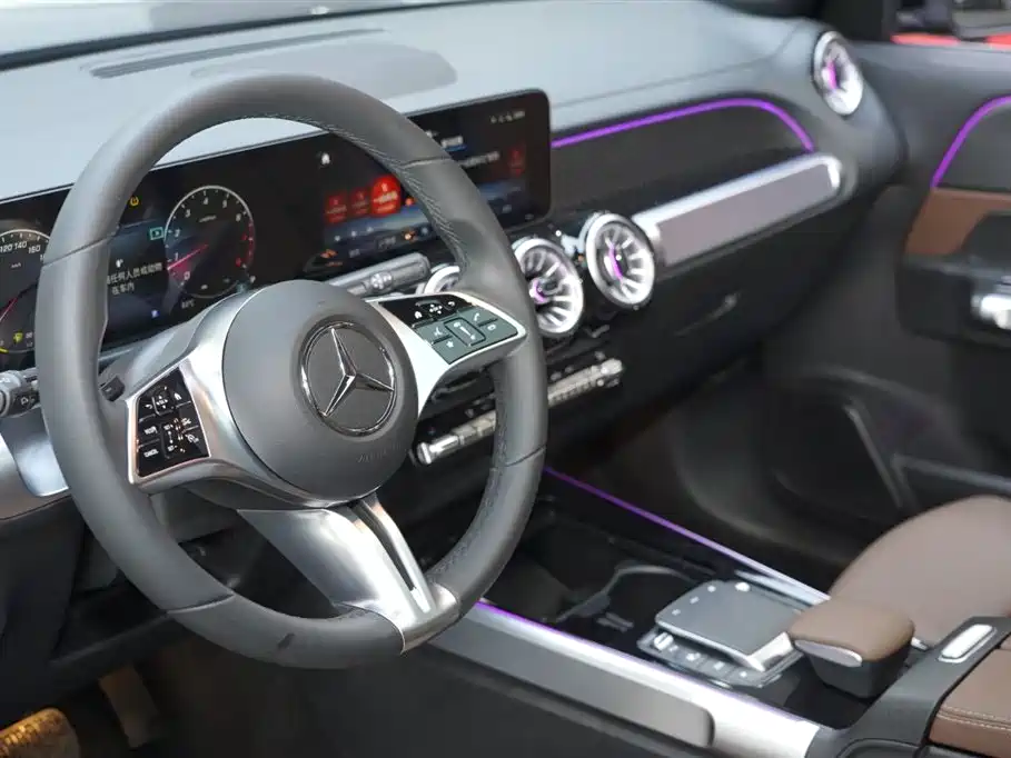 Mercedes-Benz GLB 2024 — фото 12