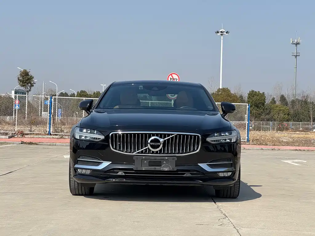Volvo S90 2019 — фото 4