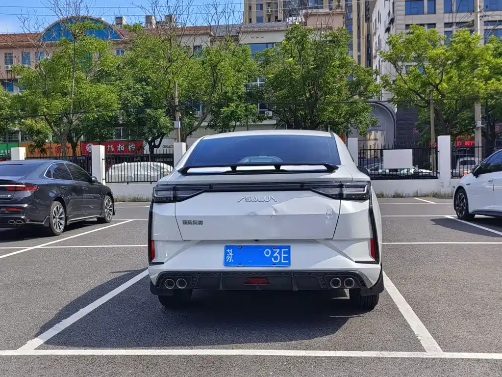 Dongfeng Yixuan 2023