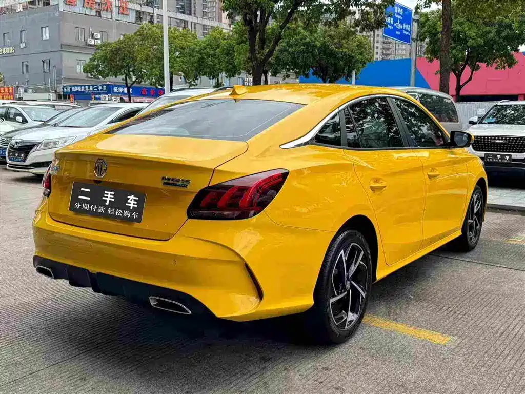 MG MG5 2022
