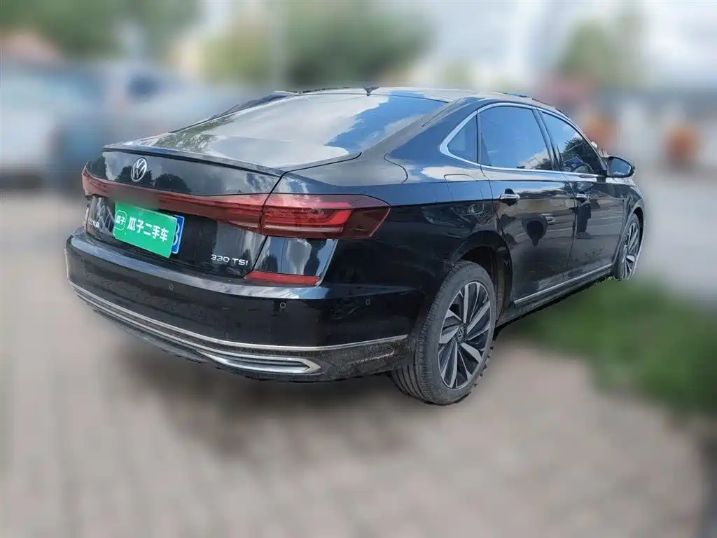 Volkswagen Passat 2022 — фото 4