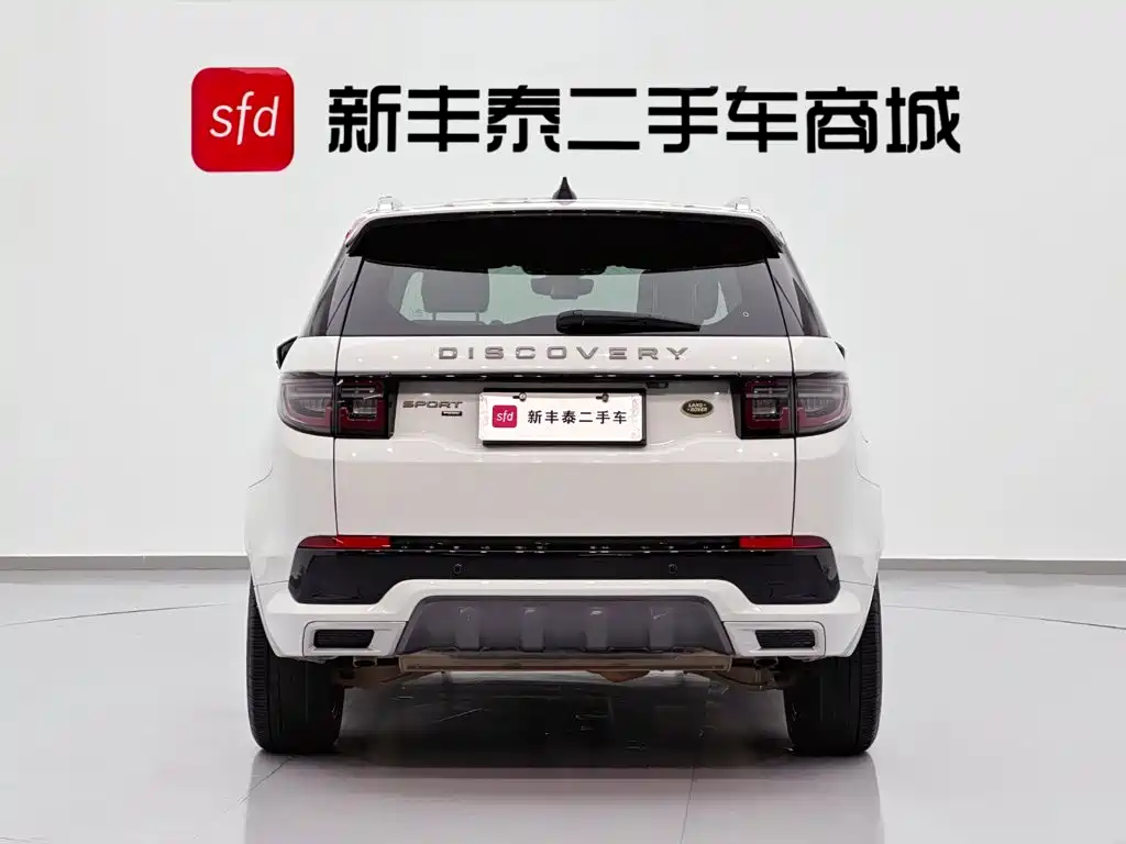 Land Rover Discovery Sport 2023 — фото 7