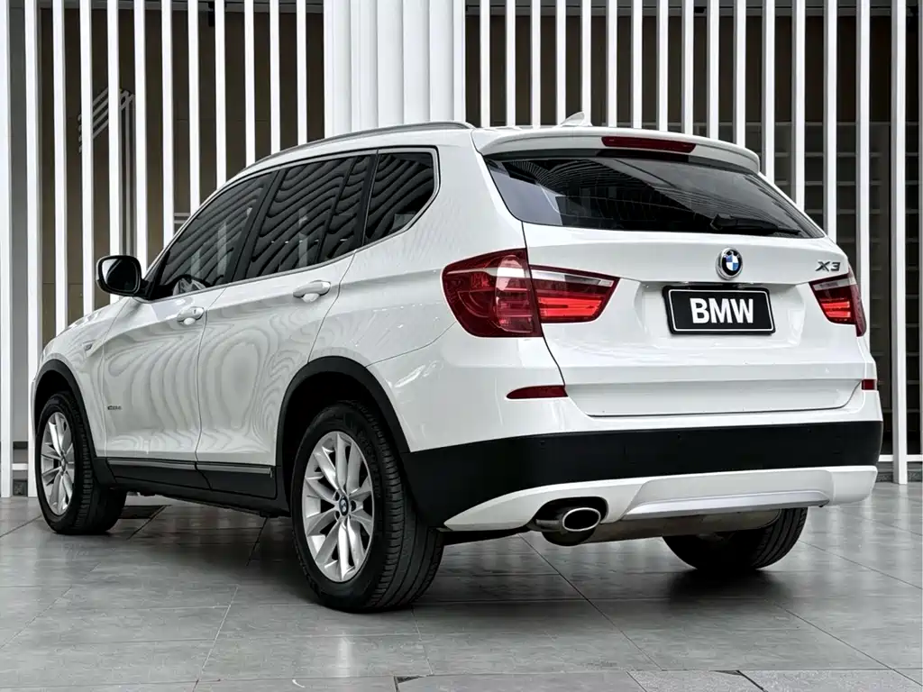 BMW X3 2014 — фото 18