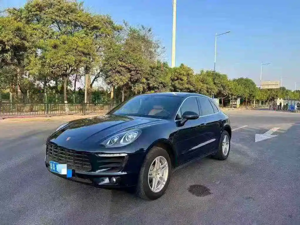 Porsche Macan 2018 — фото 1