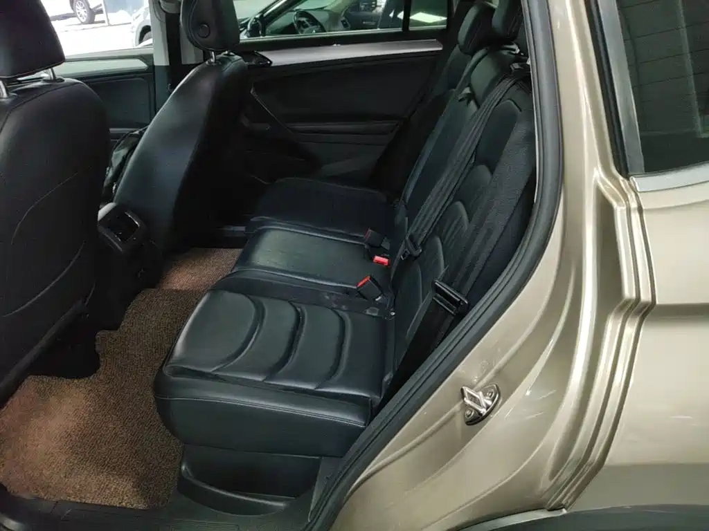 Volkswagen Tiguan L 2018 — фото 17