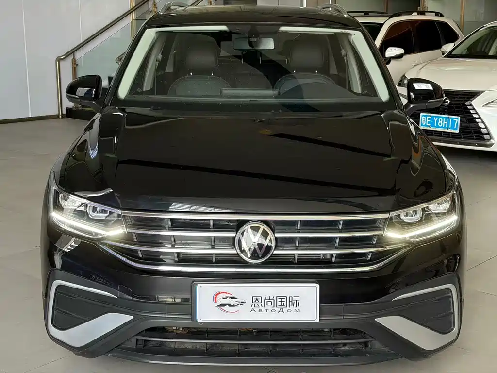 Volkswagen Tiguan L 2022