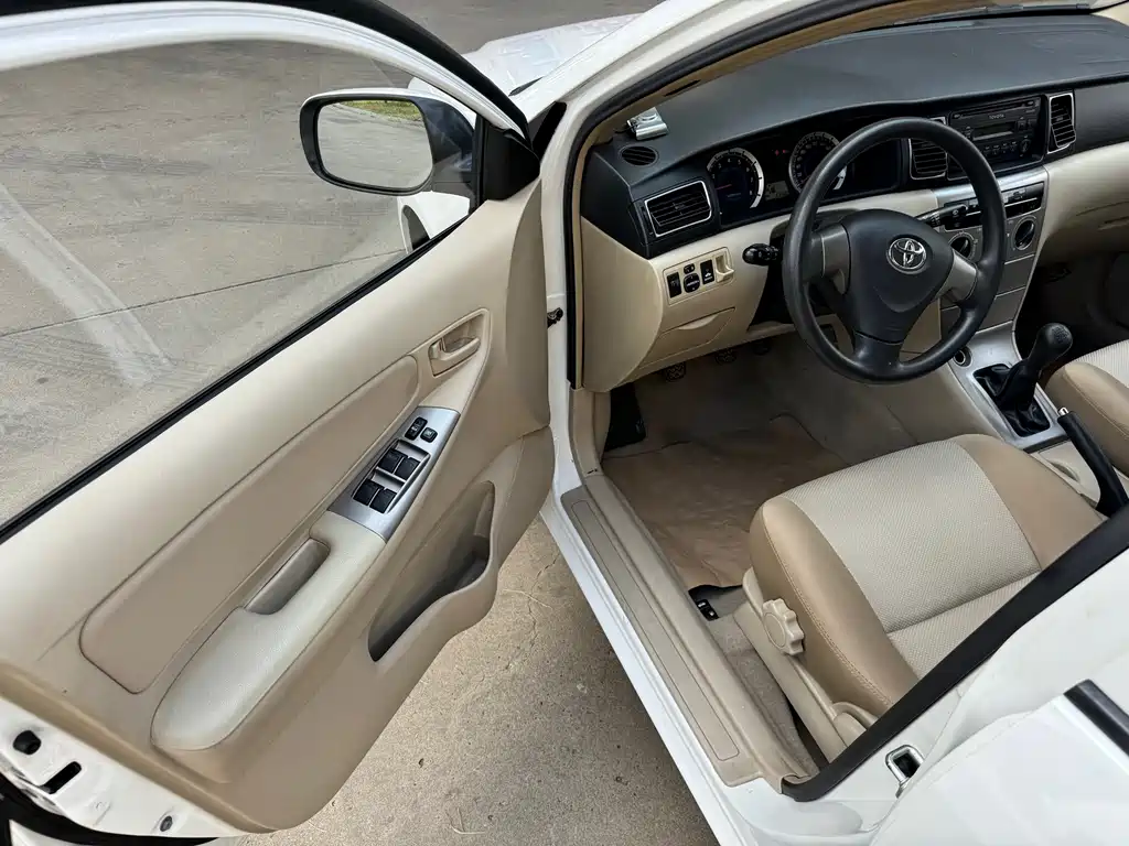 Toyota Corolla 2015