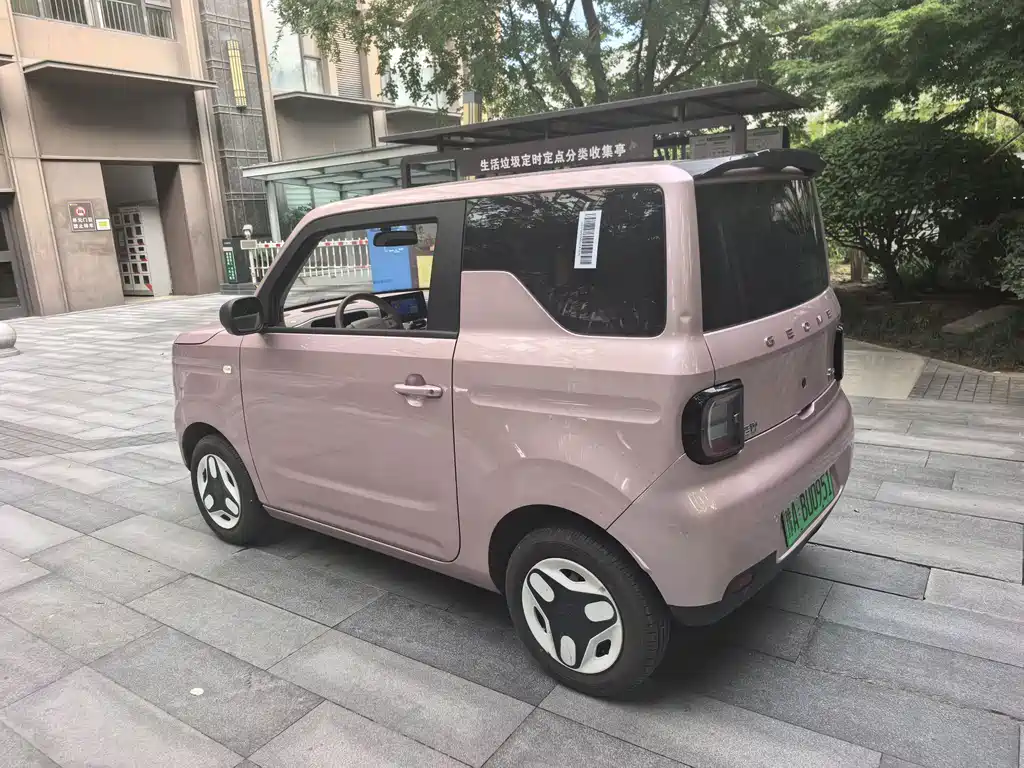 Geely Galaxy Panda 2025
