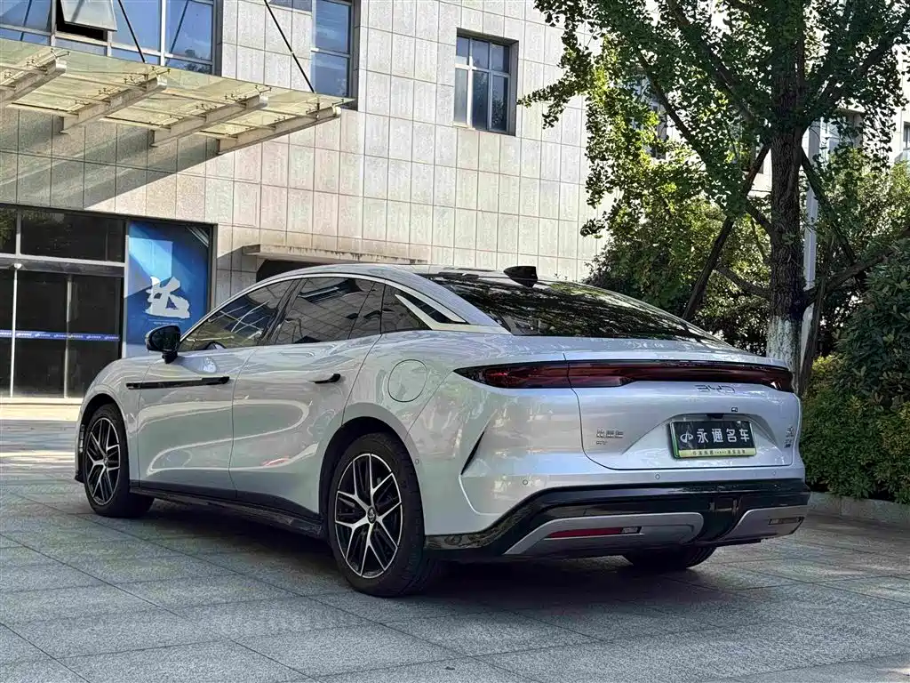 BYD Han L 2025 — фото 13