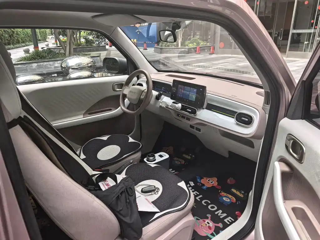 Geely Galaxy Panda 2025