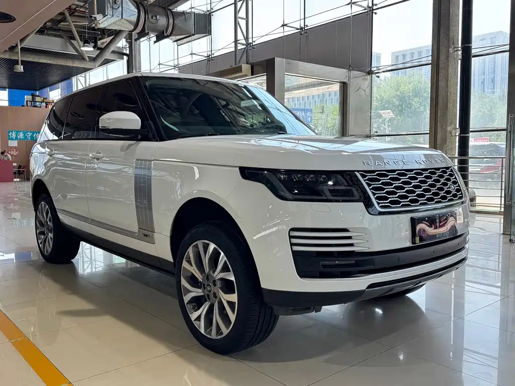 Land Rover Range Rover 2021 — фото 3