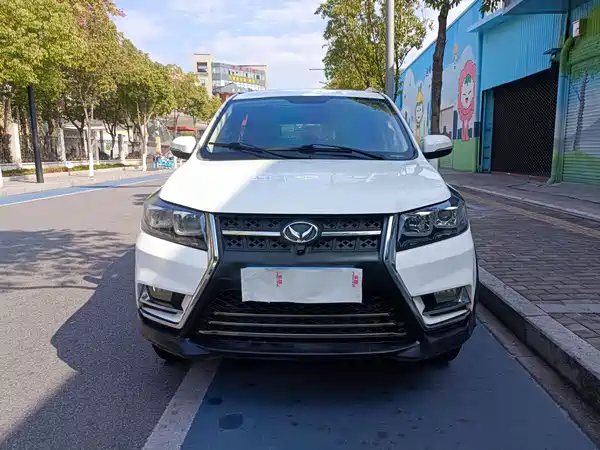 BAIC Huansu S3 2016