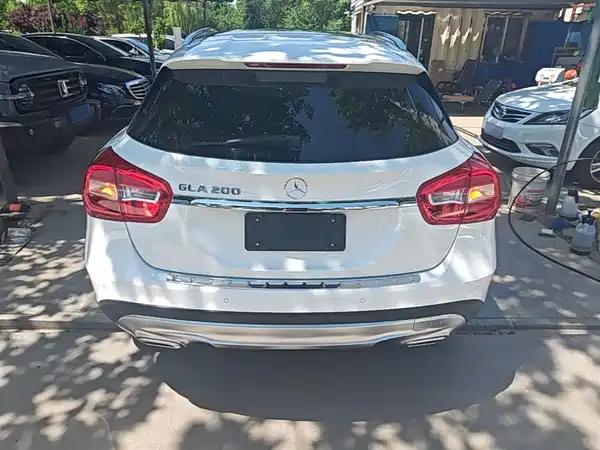 Mercedes-Benz GLA 2016