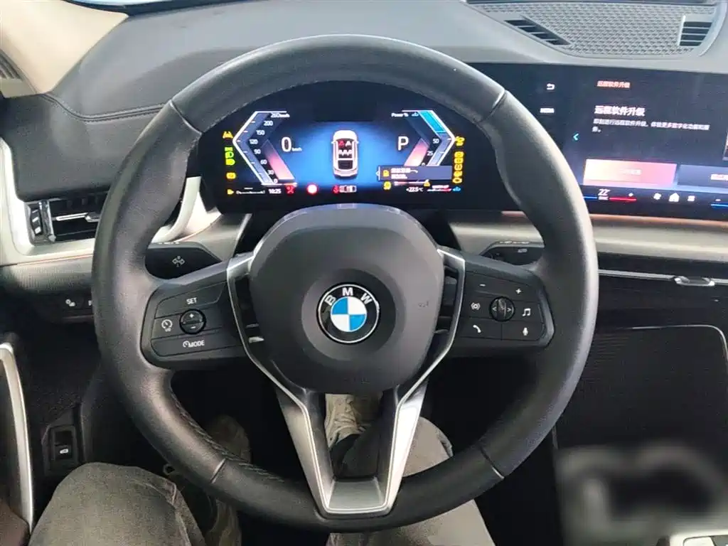 BMW X2 2025 — фото 17