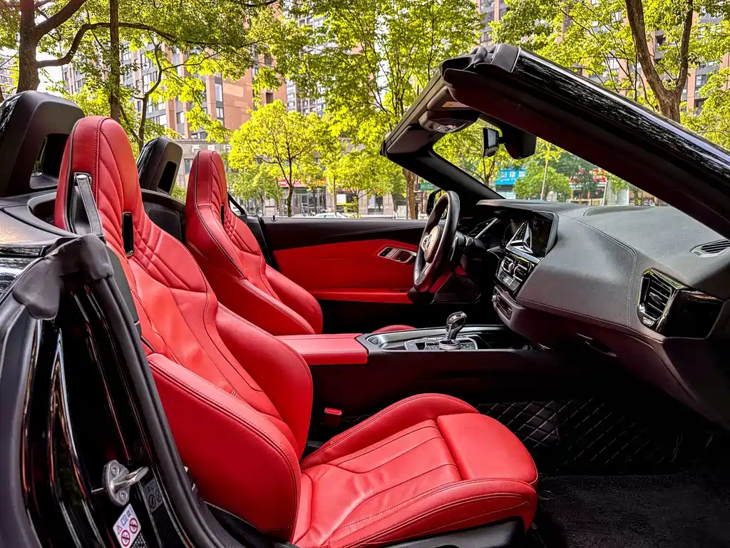 BMW Z4 2021 — фото 14