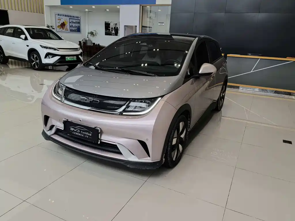 BYD Dolphin 2023