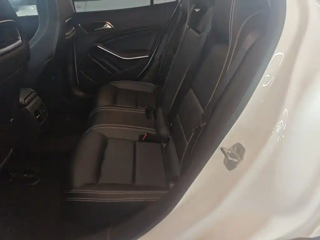 Mercedes-Benz GLA 2017 — фото 17