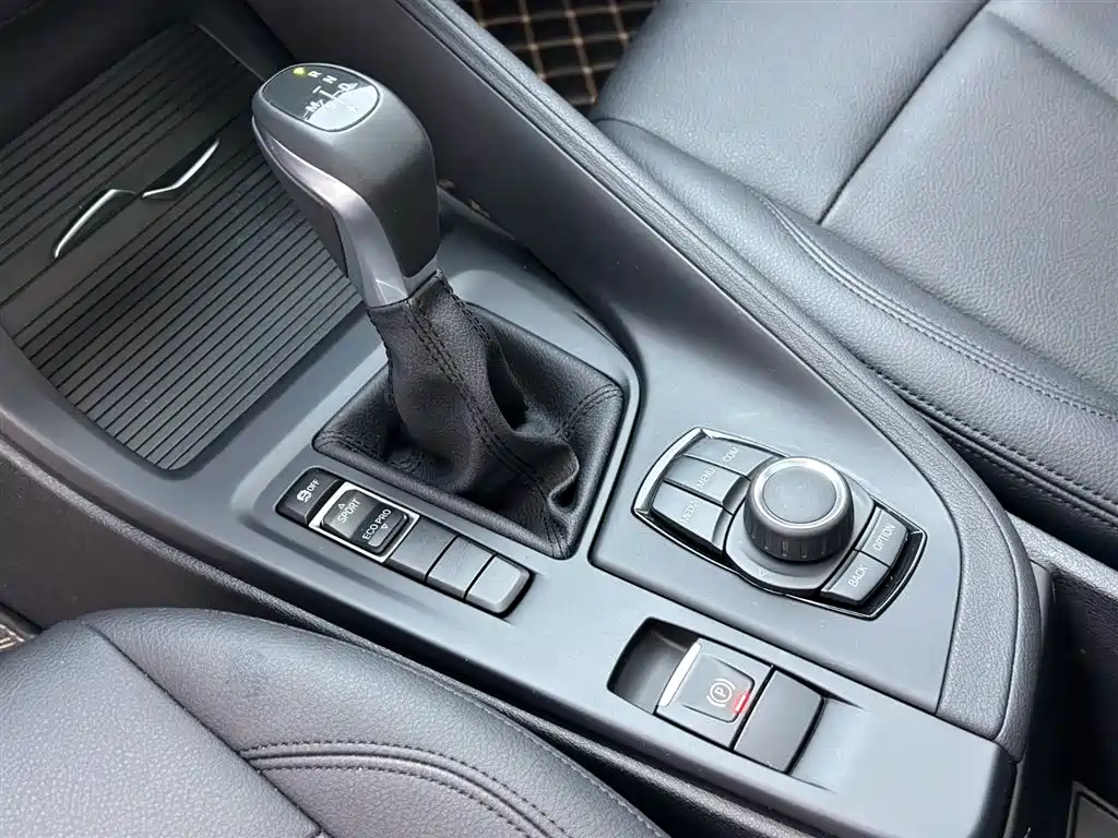 BMW X1 2019 — фото 19