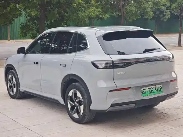 Geely Galaxy E5 2025