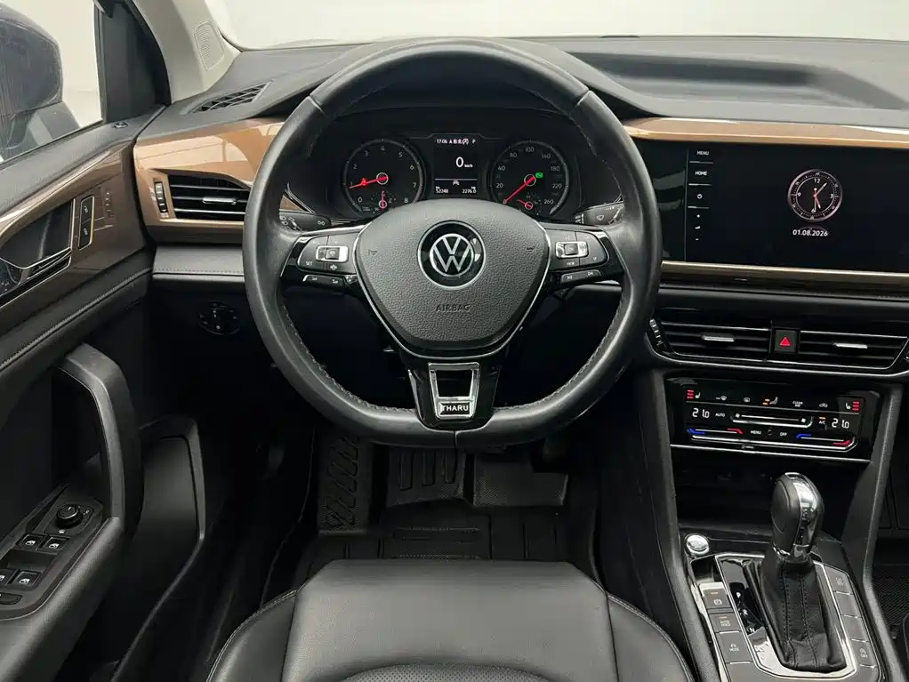 Volkswagen Tharu 2022 — фото 12