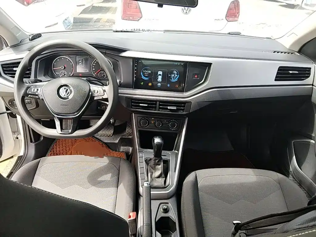 Volkswagen Polo 2019 — фото 10