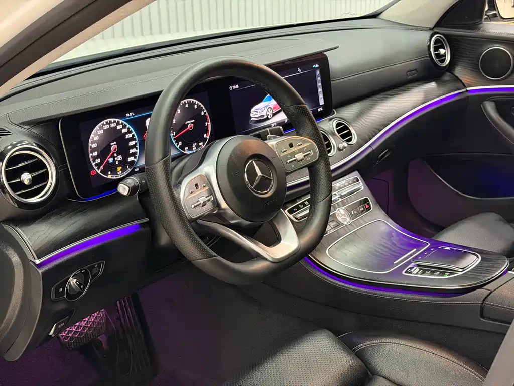Mercedes-Benz E-Class 2019 — фото 14