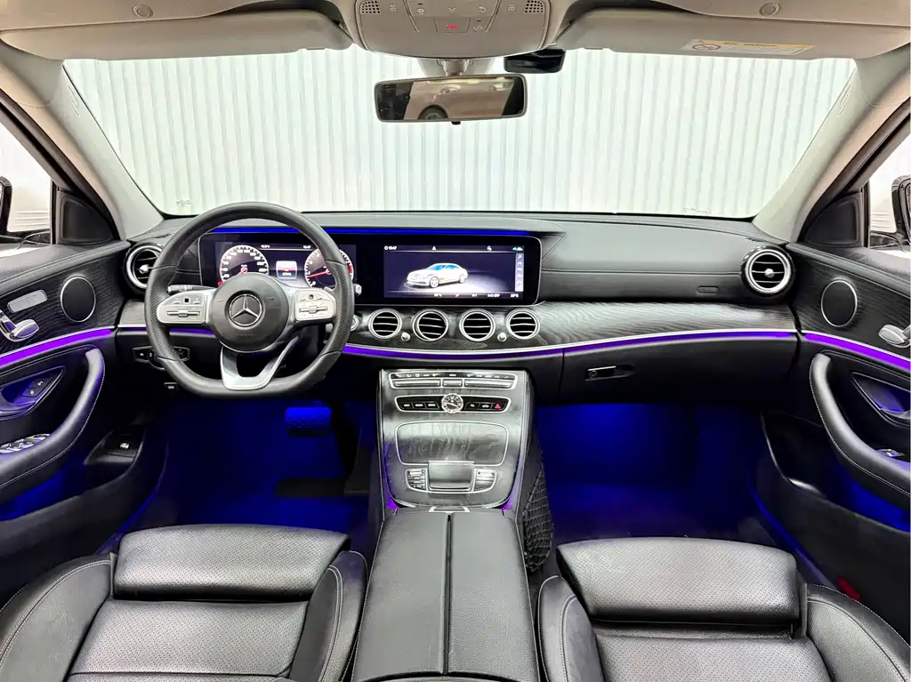 Mercedes-Benz E-Class 2019 — фото 15