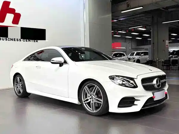 Mercedes-Benz E-Class 2020