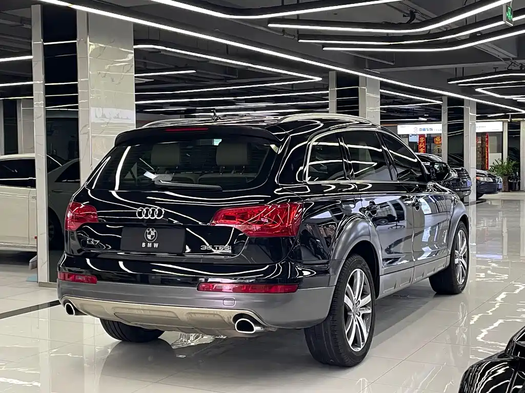 Audi Q7 2014 — фото 4