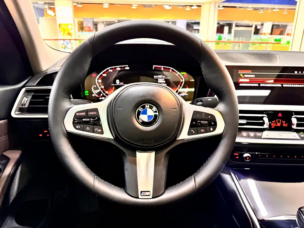 BMW 3 Series 2021 — фото 17