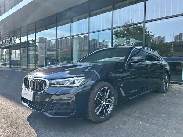 BMW 5 Series 2024