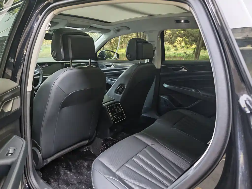 Volkswagen Passat 2025