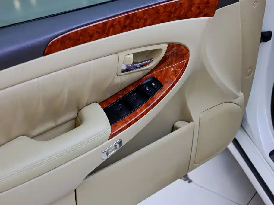 Toyota Crown 2007 — фото 19
