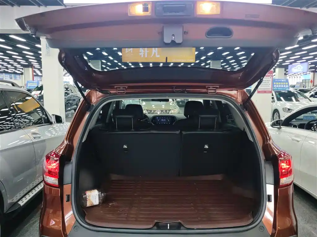 Kia KX3 2015 — фото 15