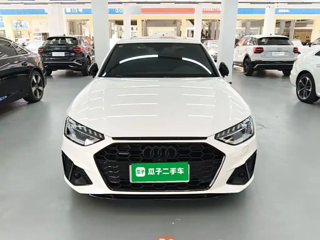 Audi A4L 2023