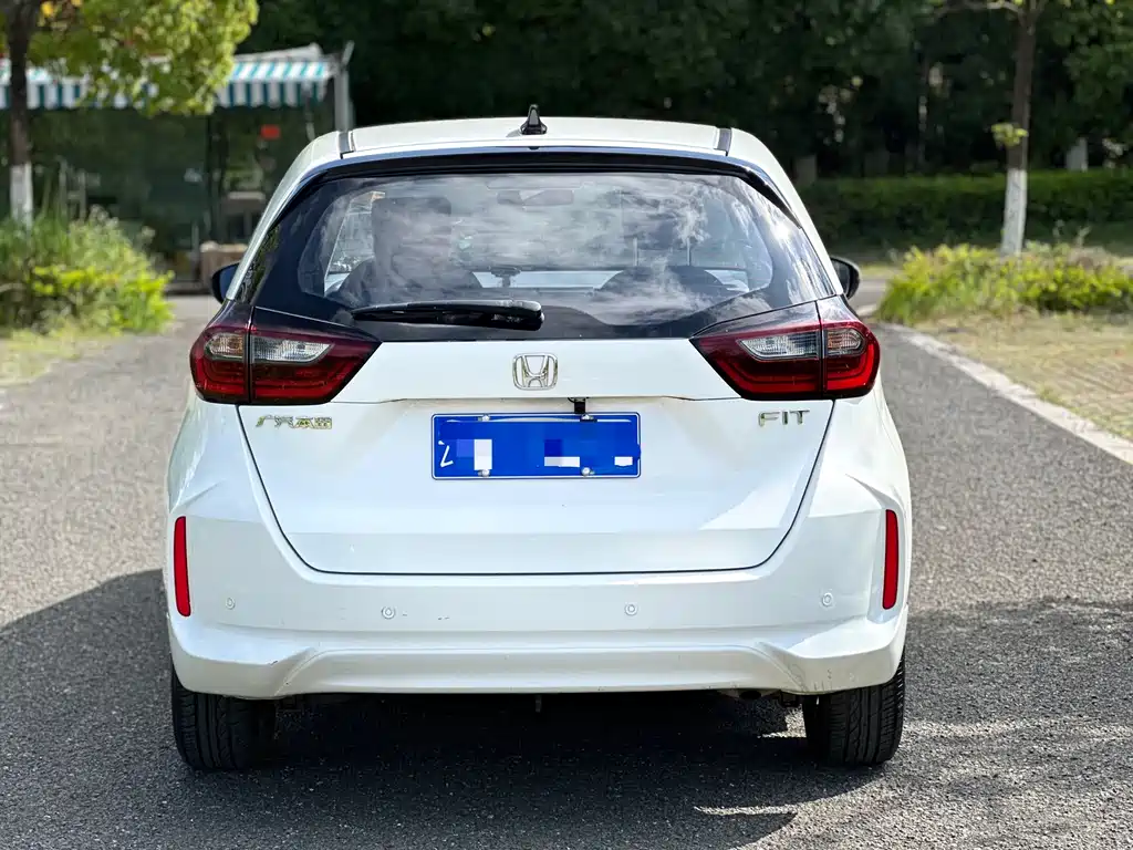 Honda Fit 2023 — фото 8
