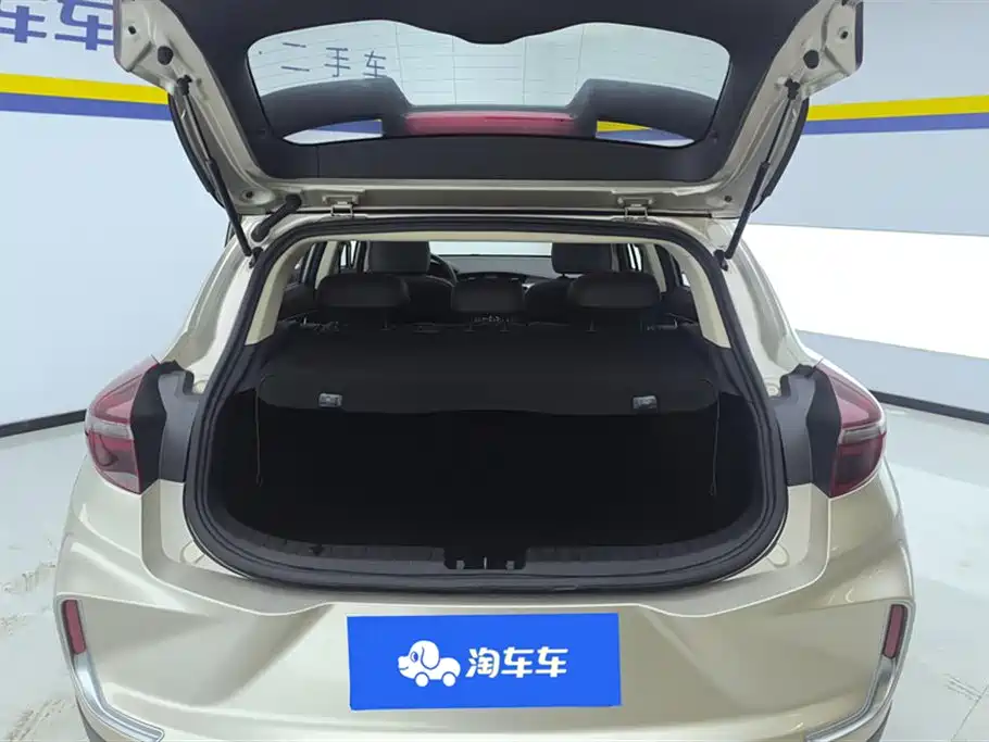 Geely Emgrand GS 2021 — фото 4